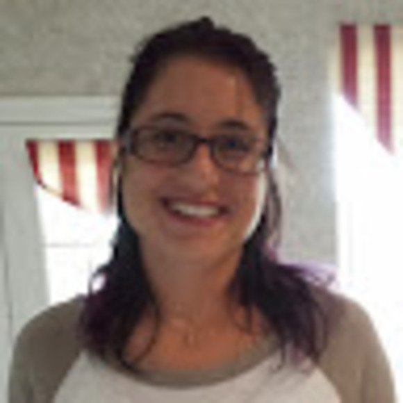 Meet your Posher, Eileen - Picture 1 of 1